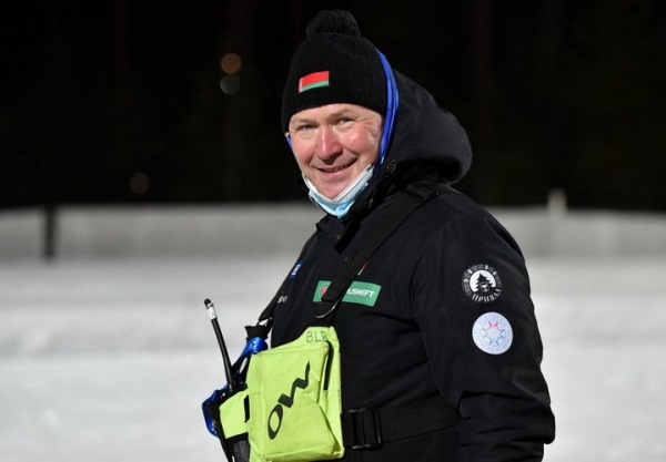 Биатлон. Олег Рыженков: у нас девочек мало, их нужно лелеять. Коллектив в сборной Беларуси маленький, никто никого не прессует
Биатлон. Олег Рыженков: у нас девочек мало, их нужно лелеять. Коллектив в сборной Беларуси маленький, никто никого не прессует