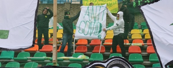 В белфутболе вдруг решили бороться с ковидом (на словах всё серьезно), но готовы ли к этому клубы и игроки? Боятся принудиловки, нехватки денег и подлога