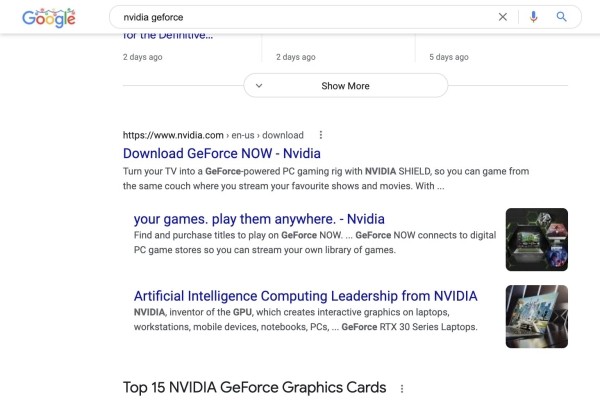 
            Google продолжает эксперименты со связанными результатами
        