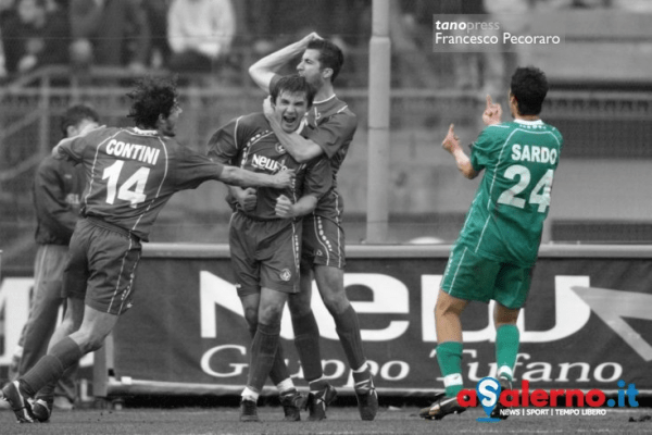 Дважды доводил до истерики, троллил за отсутствие ударов и бесконечно молчал c сигаретой в зубах. Как Кутузов и Земан пересеклись в «Авеллино»