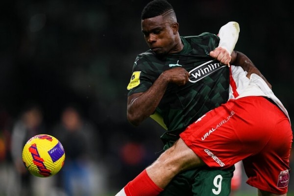 Гончаренко меняет &laquo;Краснодар&raquo;: перешел на более вертикальный футбол из-за трансферов, вывел в лидеры по прессингу и контратакам, но нет стабильности