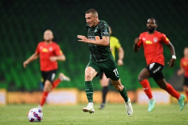 Гончаренко меняет &laquo;Краснодар&raquo;: перешел на более вертикальный футбол из-за трансферов, вывел в лидеры по прессингу и контратакам, но нет стабильности