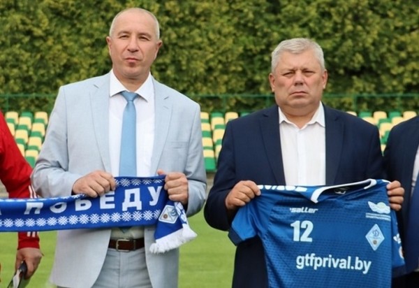 «Неман» ценит не только Караева, а всех главных по Гродно от режима – свежий респект прилетел тому, кто завалил борьбу с ковидом и отрицал системное насилие «Неман» ценит не только Караева, а всех главных по Гродно от режима – свежий респект прилетел тому, кто завалил борьбу с ковидом и отрицал системное насилие