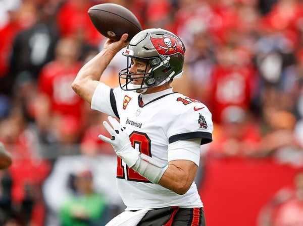 Главный спортсмен в истории США завершает карьеру. Том Брэди победил абсолютно всех, включая само Время Главный спортсмен в истории США завершает карьеру. Том Брэди победил абсолютно всех, включая само Время