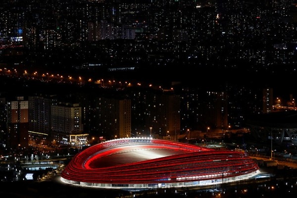 Как выглядят арены Олимпиады-2022? Трасса в ущелье, трамплин на крыше сталелитейного завода, дворец из фильма «Форрест Гамп» Как выглядят арены Олимпиады-2022? Трасса в ущелье, трамплин на крыше сталелитейного завода, дворец из фильма «Форрест Гамп»