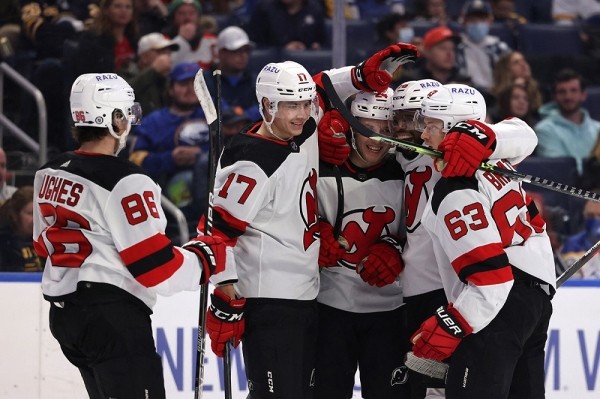 Хоккей. НХЛ. Егор Шарангович попал в COVID-протокол "Нью-Джерси". Белорус не сыграет с "Бостоном"
Хоккей. НХЛ. Егор Шарангович попал в COVID-протокол "Нью-Джерси". Белорус не сыграет с "Бостоном"