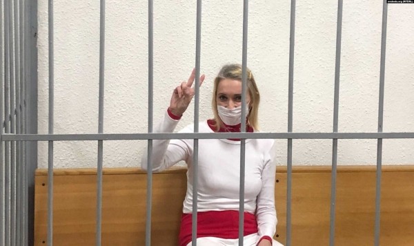 Что за судья достался Ивулину: больше 2 тысяч суток арестов, 2,5 года швейцарке за балаклаву силовика, дизлайк, приравненный к оскорблению Что за судья достался Ивулину: больше 2 тысяч суток арестов, 2,5 года швейцарке за балаклаву силовика, дизлайк, приравненный к оскорблению