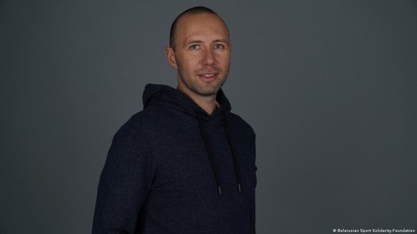 Шевцов должен уйти, перед Польшей, кажется, случилось нечто, ситуация в стране давит. Почему сборная Беларуси завалила Евро Шевцов должен уйти, перед Польшей, кажется, случилось нечто, ситуация в стране давит. Почему сборная Беларуси завалила Евро