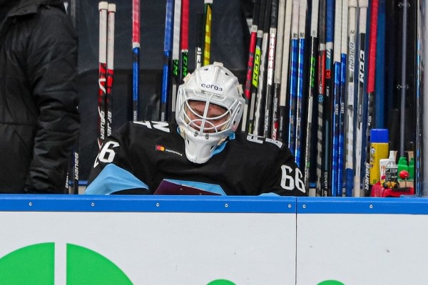 У «Динамо» на выезде один вратарь – нового взять нельзя (зафэйлили по сроку), на подмену пробуют форварда