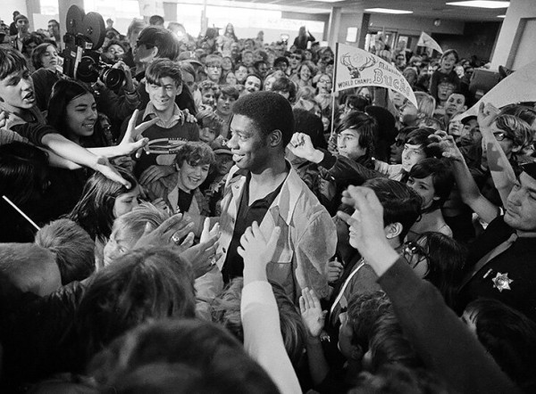 Правила Уилта и Джордана, исключение Берда, поправка Старкса, целых два правила Зазы – иногда баскетбольные законы становятся именными Правила Уилта и Джордана, исключение Берда, поправка Старкса, целых два правила Зазы – иногда баскетбольные законы становятся именными