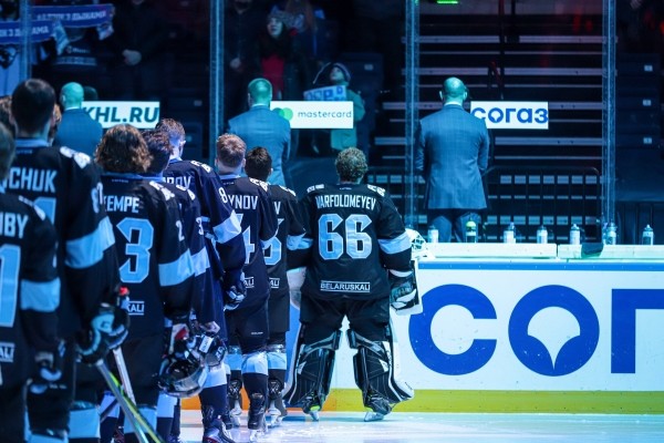 У «Динамо» на выезде один вратарь – нового взять нельзя (зафэйлили по сроку), на подмену пробуют форварда