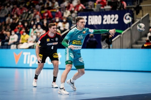 Гандбол.  Сборной Беларуси придется пройти двух соперников, чтобы попасть на чемпионат мира-2023. Можно попасть на топ-команду
 