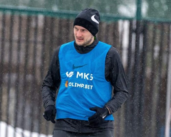 Футбол.  Денис Лаптев: буду стремиться забить как можно больше мячей и помочь "Торпедо" выйти в премьер-лигу
 