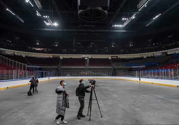 Как выглядят арены Олимпиады-2022? Трасса в ущелье, трамплин на крыше сталелитейного завода, дворец из фильма «Форрест Гамп» Как выглядят арены Олимпиады-2022? Трасса в ущелье, трамплин на крыше сталелитейного завода, дворец из фильма «Форрест Гамп»