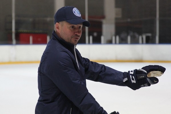 У «Динамо» на выезде один вратарь – нового взять нельзя (зафэйлили по сроку), на подмену пробуют форварда