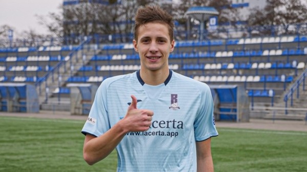 Футбол.  Артем Концевой забил гол в победном матче "Баника" против "Вислы"
 