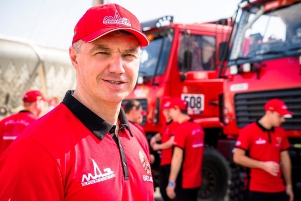 Вязович удивляет речами – решил, что недопуск МАЗа на «Дакар» убрал интригу, хотя ее и так давно нет, и дистанцировался от режима, где решают судьбу команды