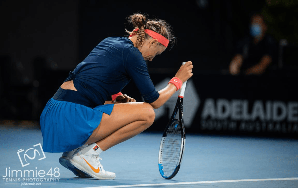 Из Польши и так обижали режим Лукашенко, а теперь обыграли и приложили (как в 2012-м) его любимицу Азаренко – самое время переписать историю? Из Польши и так обижали режим Лукашенко, а теперь обыграли и приложили (как в 2012-м) его любимицу Азаренко – самое время переписать историю?