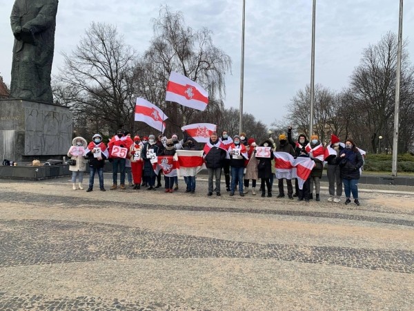 Акции в поддержку Ивулина (суд уже завтра) прошли в крупных городах Польши, Литвы и Украины