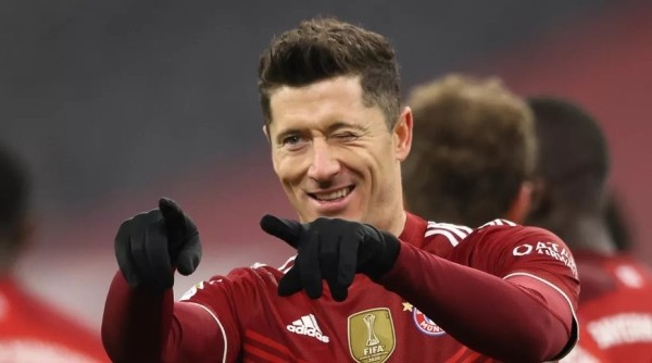 Междунардная федерация футбола назвала лауреатов 2021 года