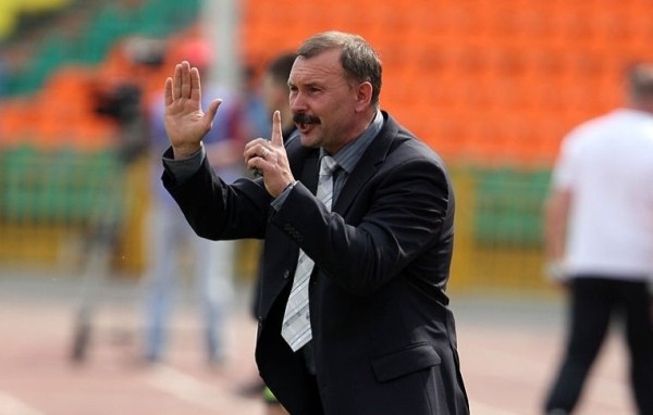 Криушенко в БАТЭ – сплошные контрасты: пролетел с медалями, но начал гегемонию клуба, спас жизнь Капскому, а стал для него предателем, уйдя к Чижу ради квартиры