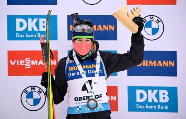 Сола заболела – без нее Алимбекова наконец заехала на пьедестал Сола заболела – без нее Алимбекова наконец заехала на пьедестал