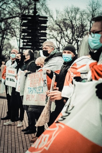 Акции в поддержку Ивулина (суд уже завтра) прошли в крупных городах Польши, Литвы и Украины