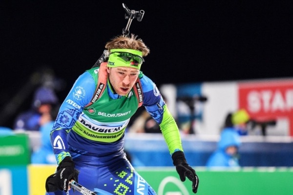 Биатлон.  Алимбекова, Сола, сестры Кручинкины, Лобастов, Елетнов — в составе сборной Беларуси на Олимпиаду. Бочарников вне списка
 