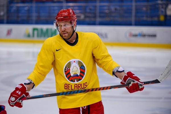 Хоккей.  Андрей Костицын перешел в последнюю команду чемпионата Норвегии
 