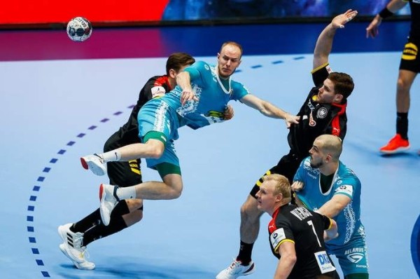 Гандбол. Мужская сборная Беларуси 18 января сыграет матч чемпионата Европы против команды Австрии
Гандбол. Мужская сборная Беларуси 18 января сыграет матч чемпионата Европы против команды Австрии