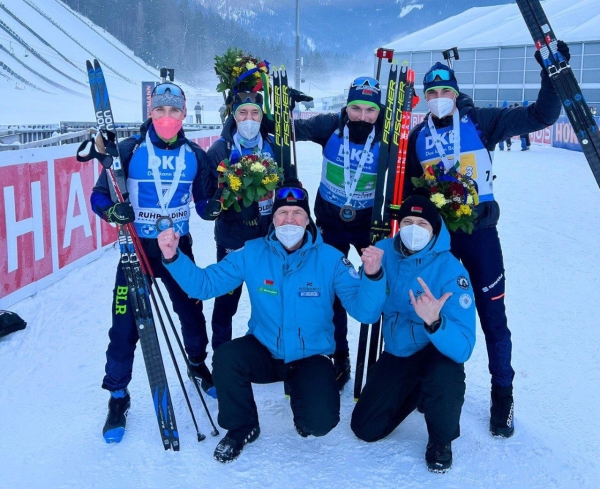 Биатлон.  Кубок наций. За 3 этапа до конца сезона белорусы сохраняют 5-е место. Отрыв от шведов — 259 очков
 