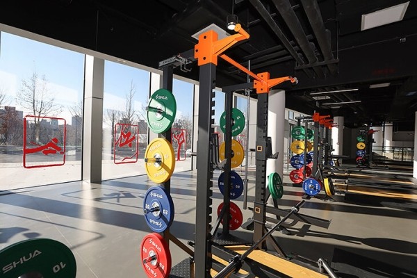 Как выглядит олимпийская деревня Пекина-2022? Кровати регулируются по длине, под 700 блюд в меню (без перца и лаврового листа) Как выглядит олимпийская деревня Пекина-2022? Кровати регулируются по длине, под 700 блюд в меню (без перца и лаврового листа)