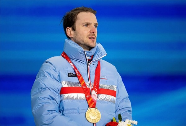 Йоханнес Бо – лидер (4 золотых!), Большунов сразу за ним, тройная чемпионка Йохауг. Главные мультимедалисты Пекина-2022 Йоханнес Бо – лидер (4 золотых!), Большунов сразу за ним, тройная чемпионка Йохауг. Главные мультимедалисты Пекина-2022