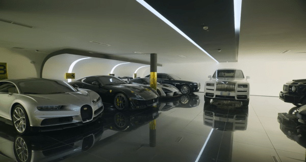 Реалити про Джорджину от Netflix &ndash; просто ужас. Можно ослепнуть от люкса и мерцания лести  