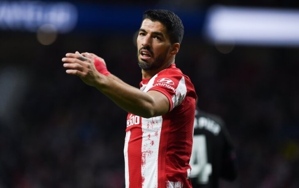 Что творится с «Атлетико»? У Облака провальный сезон, голов Суареса больше не хватает, а за спиной Симеоне плетут интриги