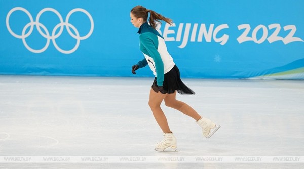 Белорусская фигуристка Виктория Сафонова идет второй в одиночном катании на ОИ Белорусская фигуристка Виктория Сафонова идет второй в одиночном катании на ОИ