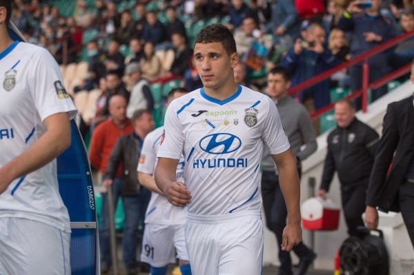 Лисакович-младший в 19 лет стал лидером команды «вышки», но сейчас его будущее очень туманно. Вот что происходит с молодым талантом Лисакович-младший в 19 лет стал лидером команды «вышки», но сейчас его будущее очень туманно. Вот что происходит с молодым талантом