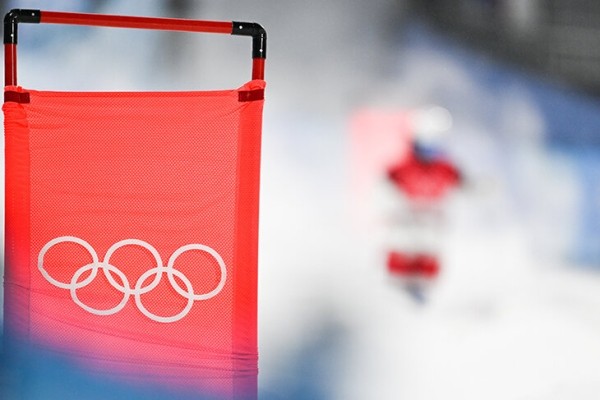 Настоящий снег &ndash; уже редкость для Олимпиад. Пригодных для Игр мест все меньше, к концу века останется только Япония