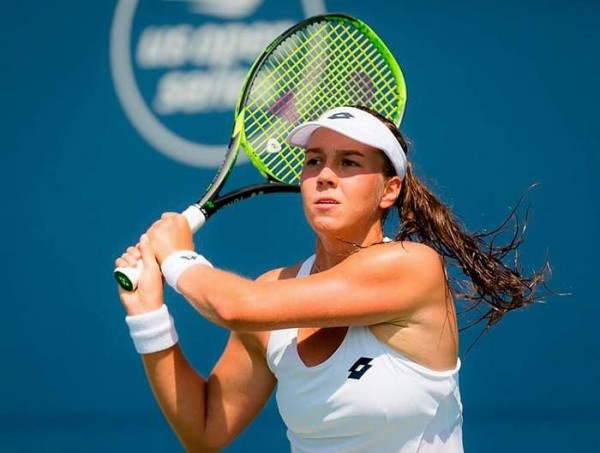 Теннис.  Вера Лапко: начала плакать и молить супервайзера, чтобы он понял, что я не могу играть в таких условиях
 