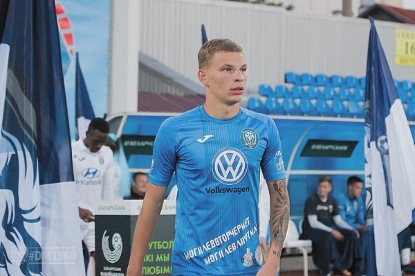 Не только футболисты «вышки» едут из Беларуси. Казахстан, Таджикистан, Мальдивы и даже Крым – какие варианты находят игроки Д2 Не только футболисты «вышки» едут из Беларуси. Казахстан, Таджикистан, Мальдивы и даже Крым – какие варианты находят игроки Д2