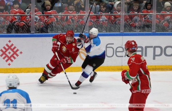 Команда Президента обыграла Гродненскую область и вырвалась в лидеры хоккейного турнира