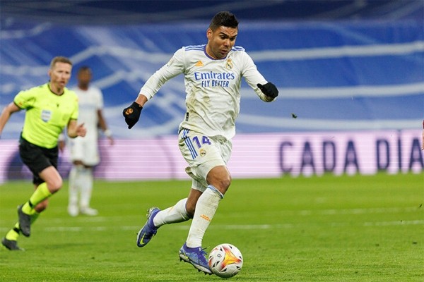 Каземиро против Маркиньоса – тактическое дерби бразильцев-трансформеров на фоне звезд «ПСЖ» и «Реала»