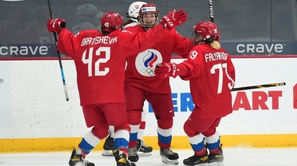 Российские хоккеистки победили швейцарок на старте Олимпиады