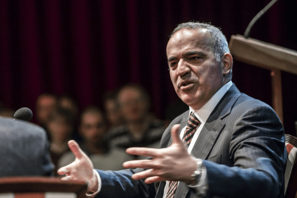 «Біць трэба жорстка і на ўсіх франтах – пазбавіць Санкт-Пецярбург фіналу ЛЧ». Рэакцыя спорту на прызнанне Пуціным тэрарыстаў «ДНР» і «ЛНР»