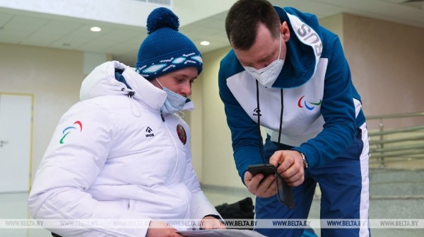 ФОТОФАКТ: Торжественные проводы национальной команды на зимние Паралимпийские игры