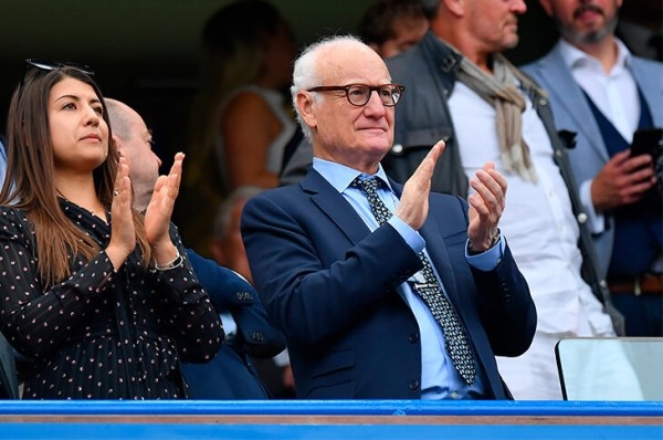 Абрамович отдает «Челси»: говорит, это в интересах клуба. Но, кажется, дело в угрозе санкций из-за вторжения в Украину