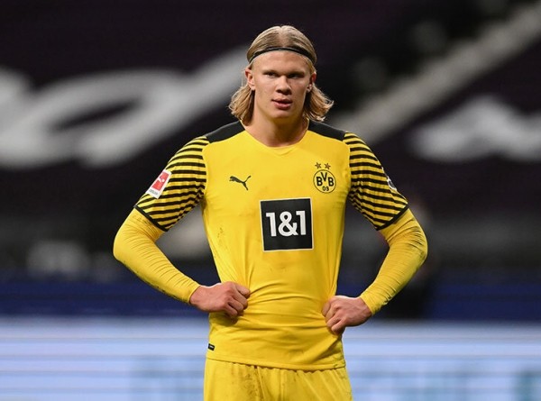 Тайная встреча Холанда с Зиданом в офисе adidas. «Реал» по-шпионски заманивает форварда Тайная встреча Холанда с Зиданом в офисе adidas. «Реал» по-шпионски заманивает форварда