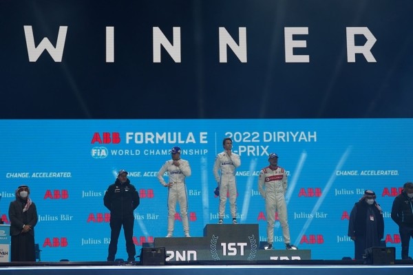 Размінка і трэніроўка. Успамінаем падзеі першых этапаў новага сезону Формулы Е