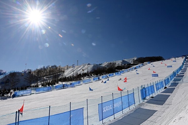 Настоящий снег &ndash; уже редкость для Олимпиад. Пригодных для Игр мест все меньше, к концу века останется только Япония