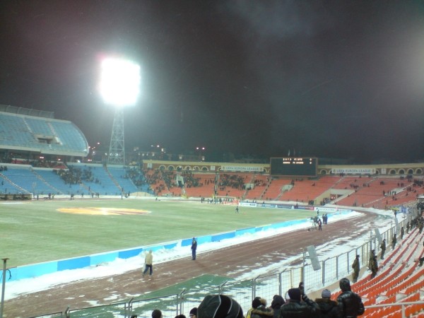 Первый матч БАТЭ в плей-офф еврокубка: раньше вышли лишь &laquo;Реал&raquo; и &laquo;Бавария&raquo;, дважды вели у &laquo;ПСЖ&raquo;, мрак после выборов не влиял на любовь к футболу